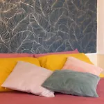 Ardiglione Flat