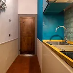 Ardiglione Flat *